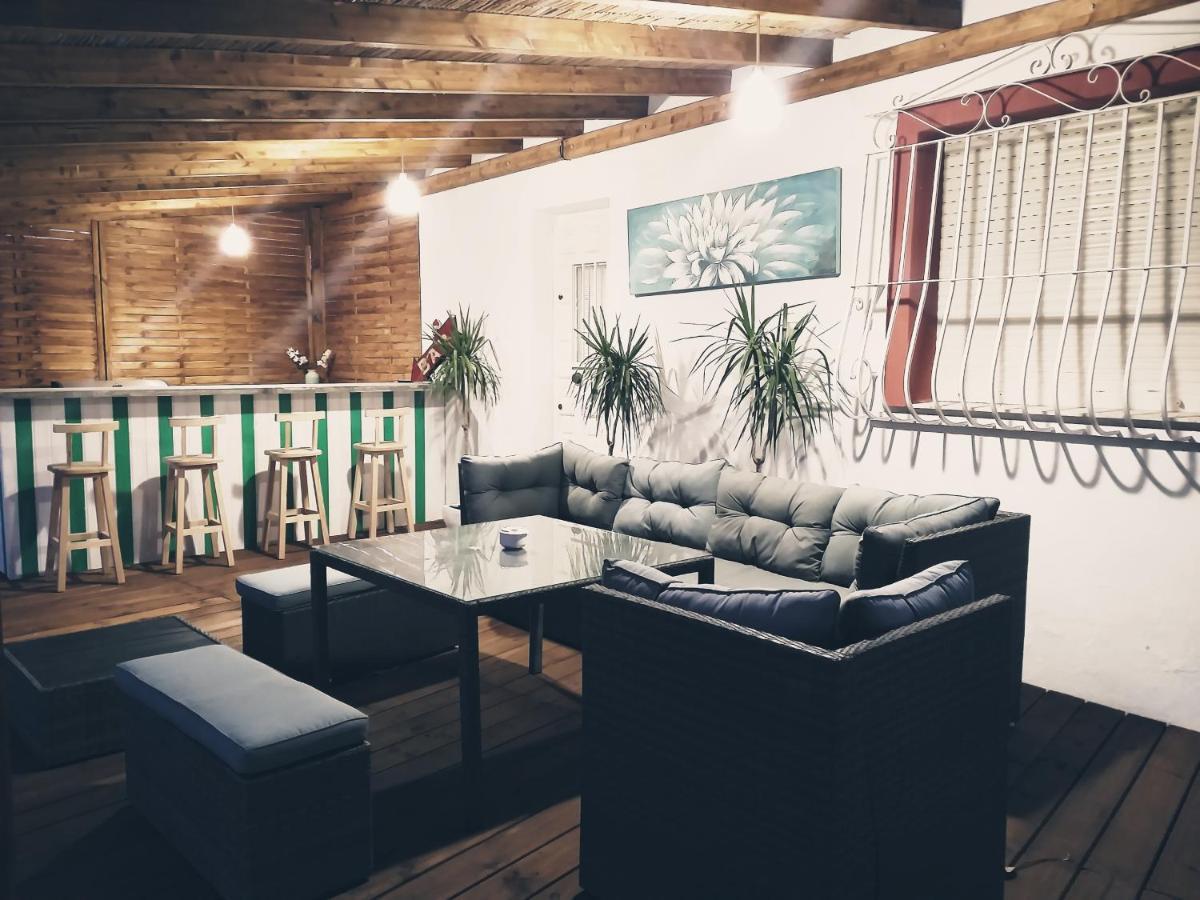 Chic Guesthouse 알하우린데라토레 외부 사진