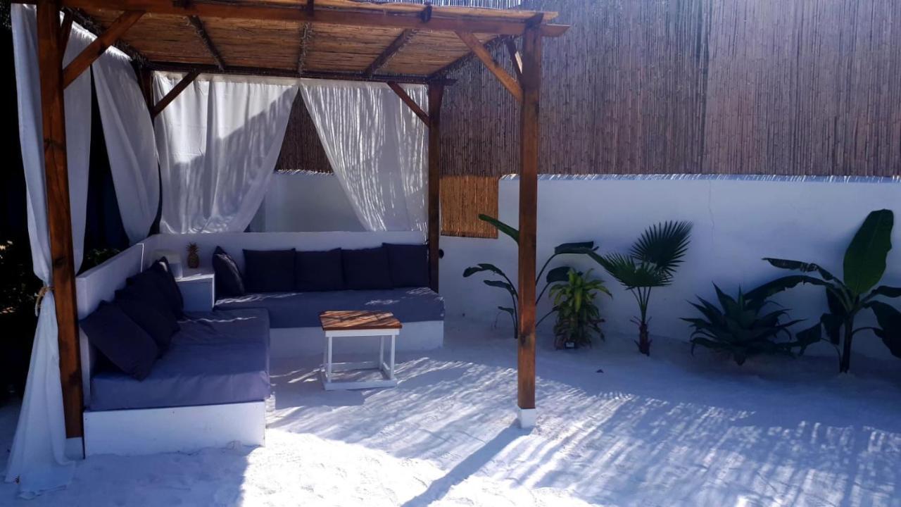 Chic Guesthouse 알하우린데라토레 외부 사진
